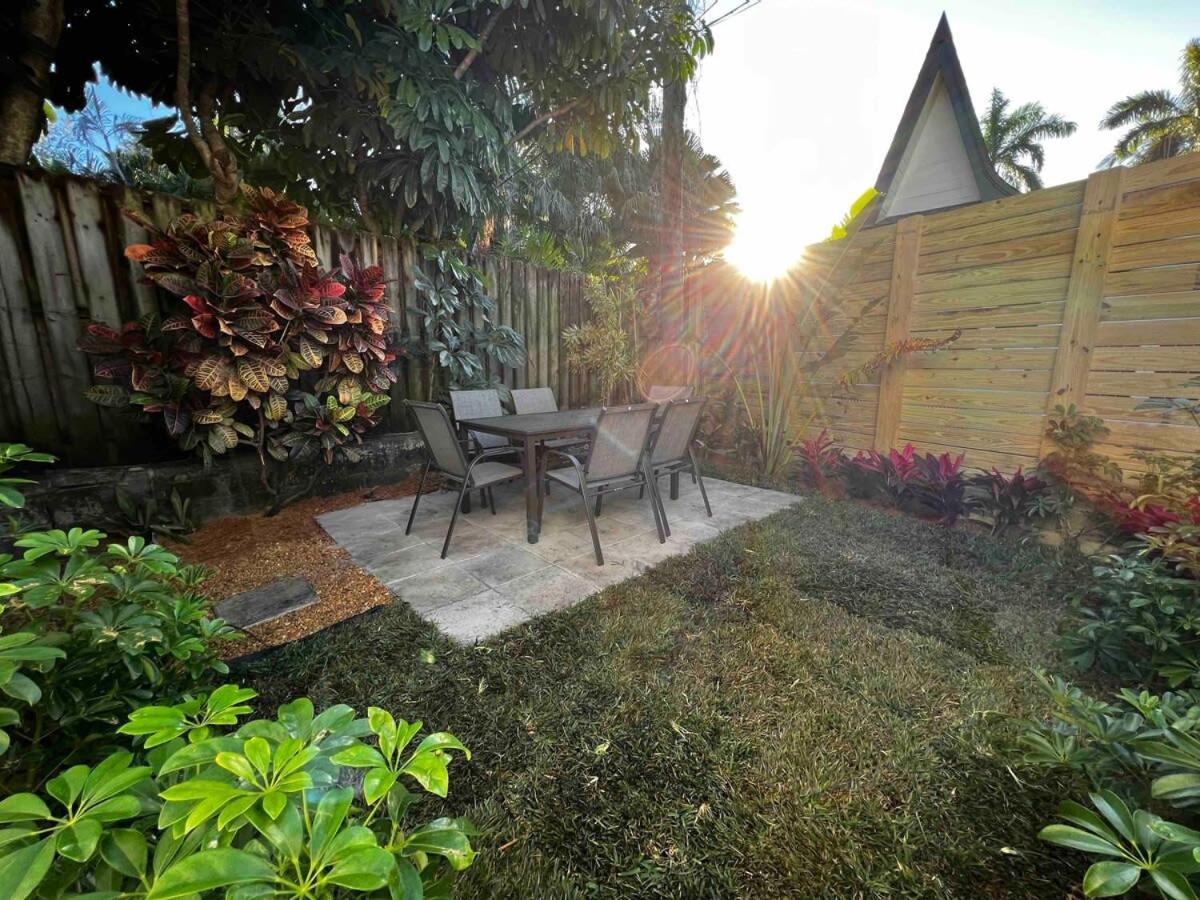 Charming 2 Bedroom Apartment In Victoria Park Fort Lauderdale Eksteriør bilde